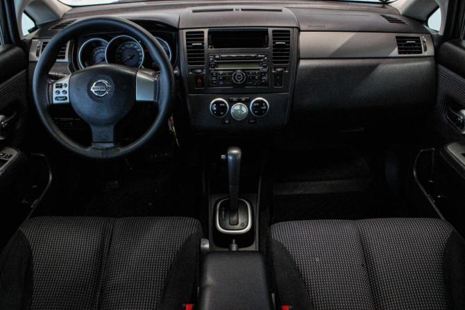 Nissan Tiida I Рестайлинг с пробегом 2010 года, цена 599 000 рублей, 182195 км, хэтчбек, Автокод Объявления