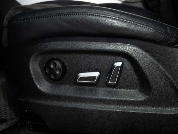 Audi Q5 I (8R) Рестайлинг с пробегом 2014 года, цена 1 378 000 рублей, 171000 км, внедорожник, Автокод Объявления