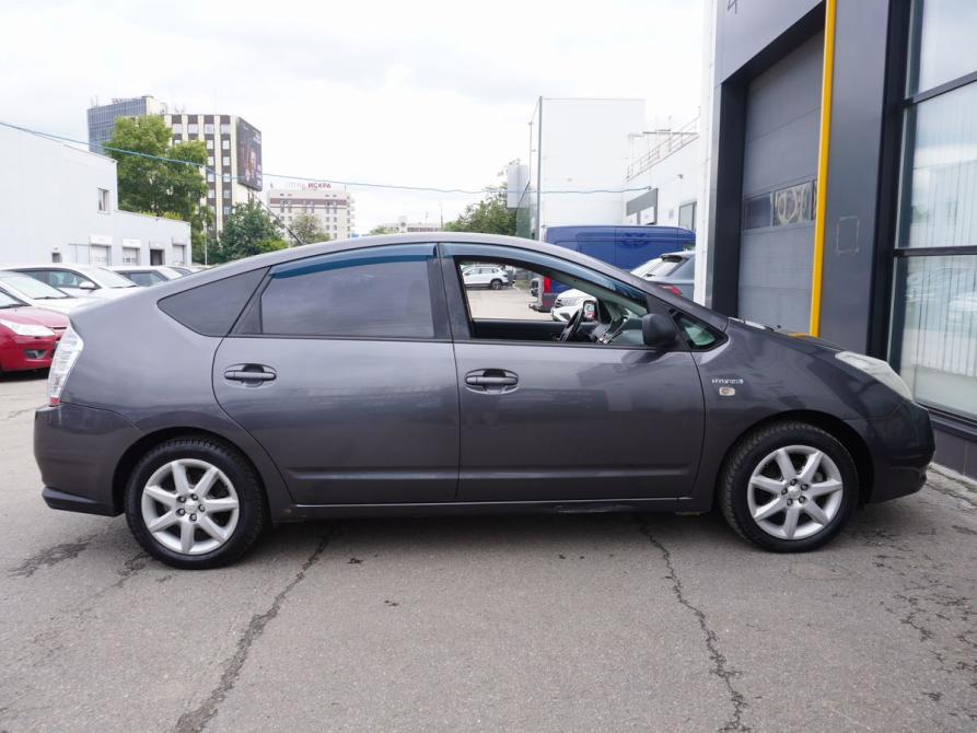 Toyota Prius II Рестайлинг (XW20) Москва  - изображение 4