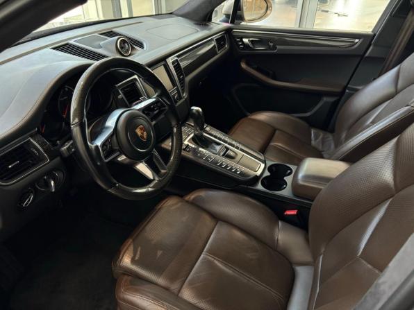 Porsche Macan I с пробегом 2015 года, цена 3 349 000 рублей, 107590 км, внедорожник, Автокод Объявления