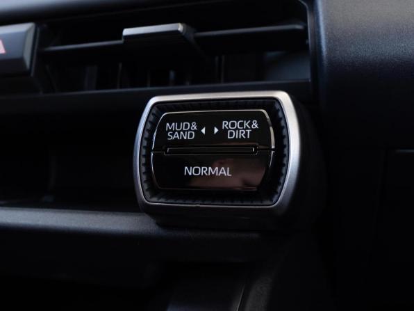 Toyota RAV4 VI (XA60) с пробегом 2025 года, цена 4 290 000 рублей, 18 км, внедорожник, Автокод Объявления
