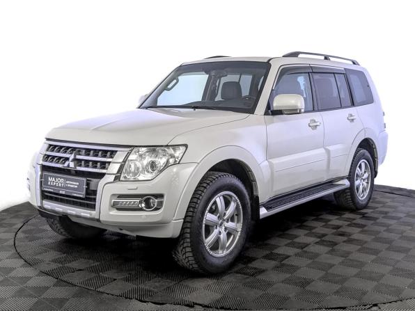 Mitsubishi Pajero IV Рестайлинг 2 с пробегом 2017 года, цена 3 125 000 рублей, 106953 км, внедорожник, Автокод Объявления