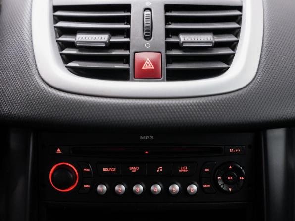 Peugeot 207 I с пробегом 2008 года, цена 520 000 рублей, 75576 км, хэтчбек, Автокод Объявления