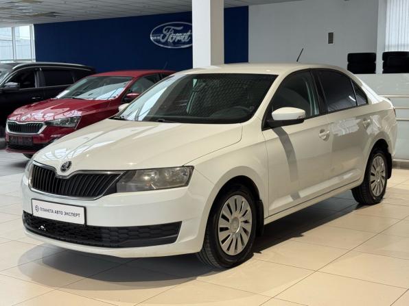 Skoda Rapid I с пробегом 2017 года, цена 699 000 рублей, 248889 км, лифтбек, Автокод Объявления