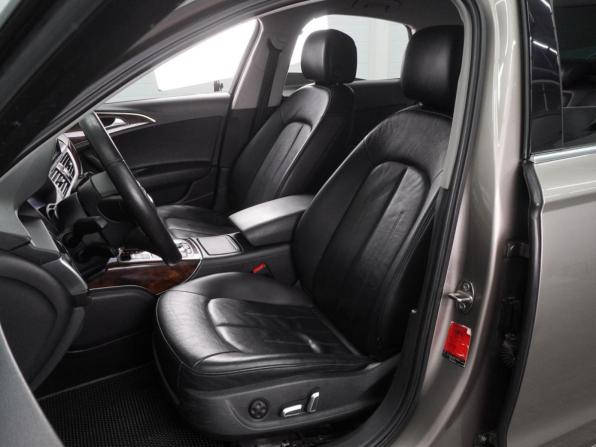 Audi A6 IV (C7) Рестайлинг с пробегом 2015 года, цена 1 619 000 рублей, 201890 км, седан, Автокод Объявления