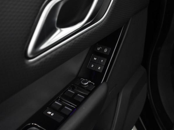 Land Rover Range Rover Velar I с пробегом 2019 года, цена 3 450 000 рублей, 107514 км, внедорожник, Автокод Объявления