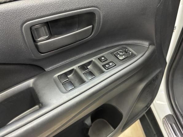 Mitsubishi Outlander III с пробегом 2013 года, цена 1 080 000 рублей, 260000 км, внедорожник, Автокод Объявления