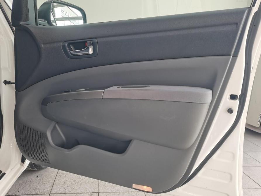 Toyota Prius II Рестайлинг (XW20) Барнаул  - изображение 29