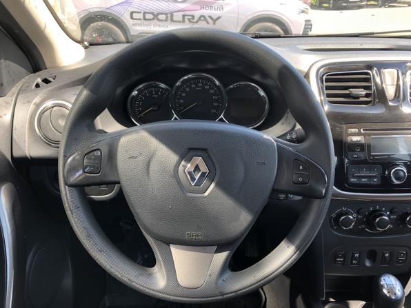 Renault Logan II с пробегом 2016 года, цена 916 500 рублей, 117223 км, седан, Автокод Объявления