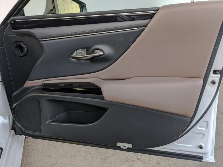 Lexus ES VII Рестайлинг Москва  - изображение 25