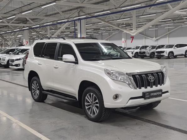 Toyota Land Cruiser Prado 150 Series Рестайлинг 1 с пробегом 2014 года, цена 3 290 000 рублей, 221738 км, внедорожник, Автокод Объявления