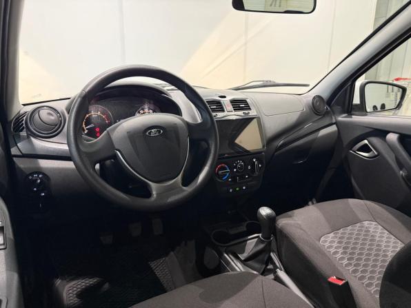 Lada (ВАЗ) Granta I Рестайлинг с пробегом 2023 года, цена 865 000 рублей, 53000 км, седан, Автокод Объявления