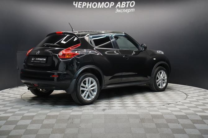 Nissan Juke I с пробегом 2011 года, цена 985 000 рублей, 174979 км, внедорожник, Автокод Объявления