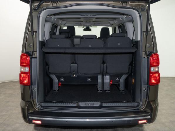 Peugeot Traveller I с пробегом 2021 года, цена 3 390 000 рублей, 32800 км, минивэн, Автокод Объявления