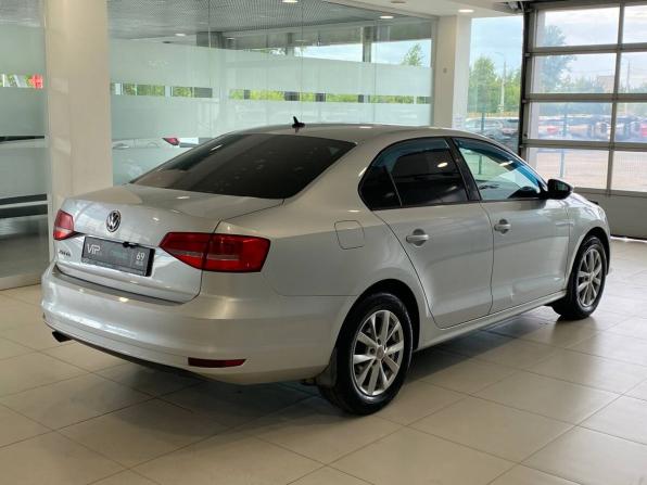 Volkswagen Jetta VI Рестайлинг с пробегом 2015 года, цена 1 175 000 рублей, 181104 км, седан, Автокод Объявления