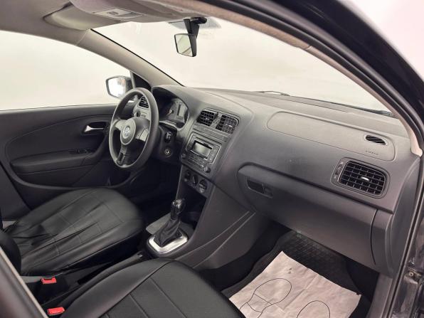 Volkswagen Polo V с пробегом 2015 года, цена 790 000 рублей, 153661 км, седан, Автокод Объявления
