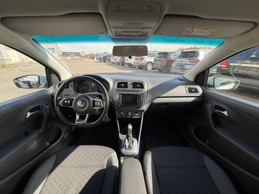 Volkswagen Polo V Рестайлинг Санкт-Петербург  - изображение 22
