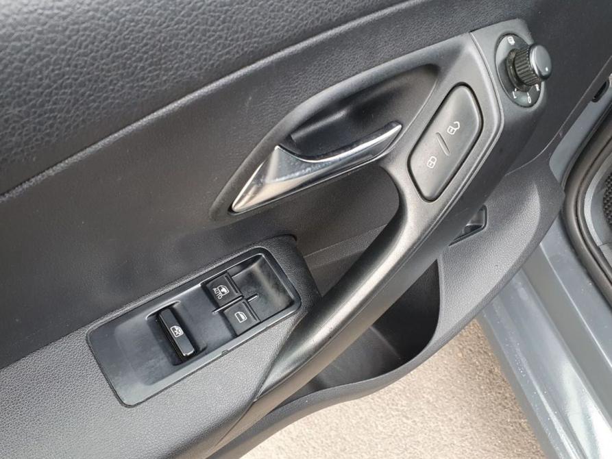 Volkswagen Polo V Санкт-Петербург  - изображение 14