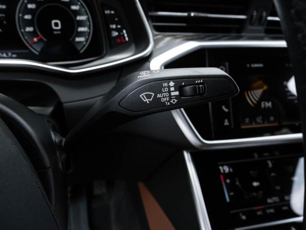 Audi A6 V (C8) с пробегом 2021 года, цена 3 685 500 рублей, 103618 км, седан, Автокод Объявления