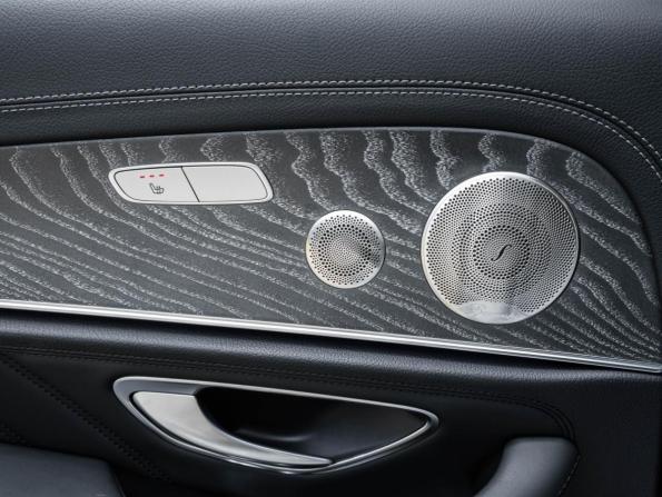 Mercedes-Benz E-Класс AMG V (W213) Рестайлинг с пробегом 2023 года, цена 9 350 000 рублей, 29904 км, седан, Автокод Объявления