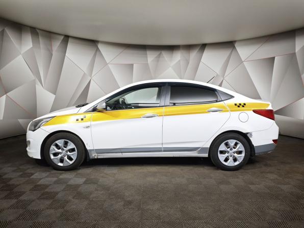 Hyundai Solaris I Рестайлинг с пробегом 2016 года, цена 429 000 рублей, 521838 км, седан, Автокод Объявления