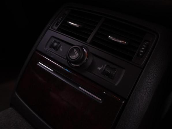 Audi A8 II (D3) Рестайлинг с пробегом 2007 года, цена 1 272 000 рублей, 307941 км, седан, Автокод Объявления