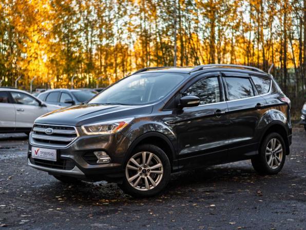 Ford Kuga II Рестайлинг с пробегом 2017 года, цена 1 377 000 рублей, 159348 км, внедорожник, Автокод Объявления