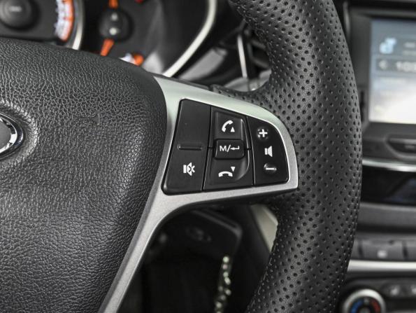 Lada (ВАЗ) Vesta I с пробегом 2019 года, цена 959 837 рублей, 172152 км, универсал, Автокод Объявления