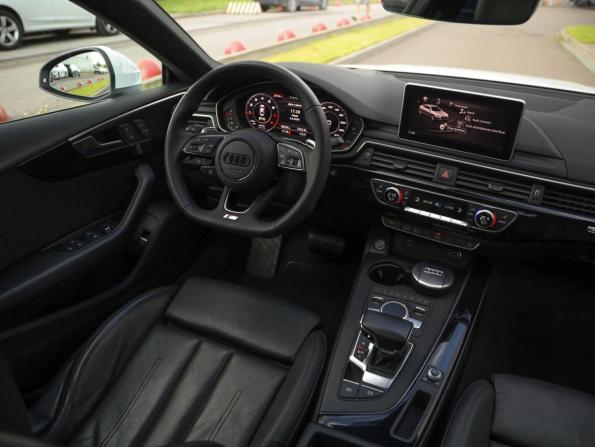 Audi A5 II (F5) с пробегом 2019 года, цена 3 799 000 рублей, 80198 км, лифтбек, Автокод Объявления