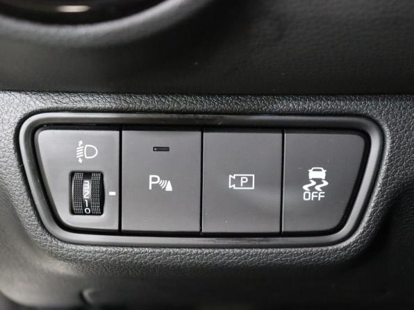 Kia K3 II (China Market) Рестайлинг с пробегом 2023 года, цена 2 150 000 рублей, 28186 км, седан, Автокод Объявления