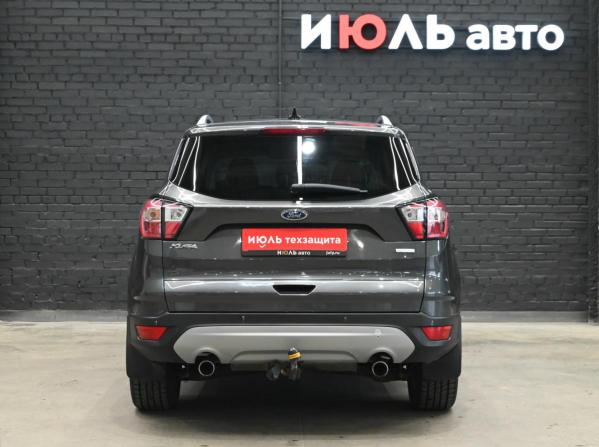 Ford Kuga II Рестайлинг с пробегом 2017 года, цена 1 470 000 рублей, 214153 км, внедорожник, Автокод Объявления