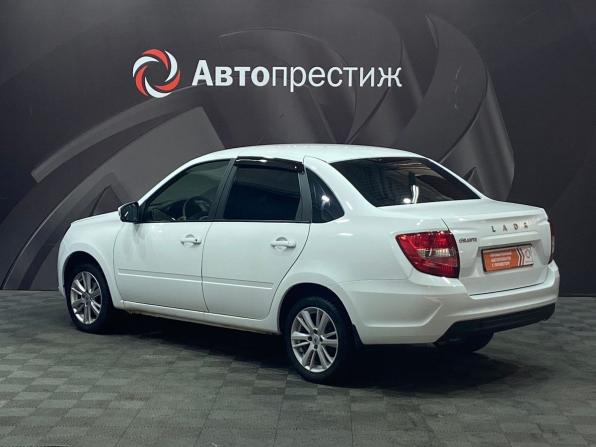 Lada (ВАЗ) Granta I Рестайлинг с пробегом 2024 года, цена 935 000 рублей, 30102 км, седан, Автокод Объявления