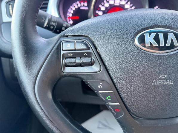 Kia Ceed II с пробегом 2013 года, цена 940 000 рублей, 162500 км, универсал, Автокод Объявления