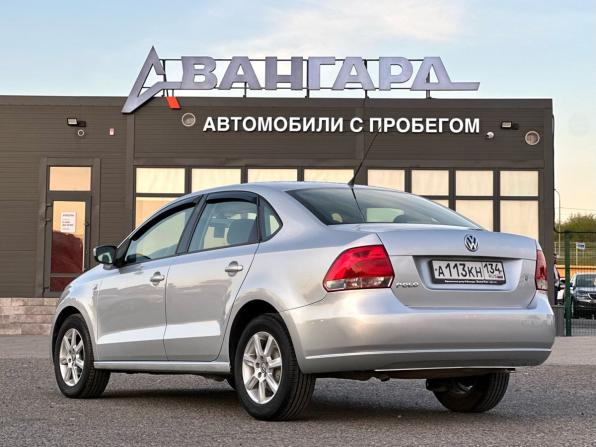 Volkswagen Polo V с пробегом 2012 года, цена 850 000 рублей, 116900 км, седан, Автокод Объявления