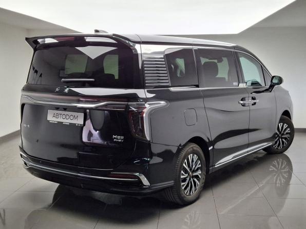 Hongqi HQ9 с пробегом 2025 года, цена 7 090 000 рублей, 4553 км, минивэн, Автокод Объявления