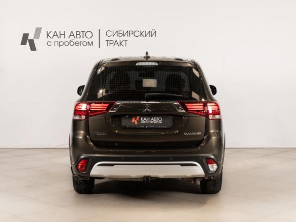 Mitsubishi Outlander III Рестайлинг 3 с пробегом 2019 года, цена 1 886 800 рублей, 129193 км, внедорожник, Автокод Объявления