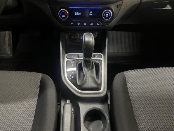 Hyundai Creta I с пробегом 2018 года, цена 1 879 000 рублей, 78255 км, внедорожник, Автокод Объявления