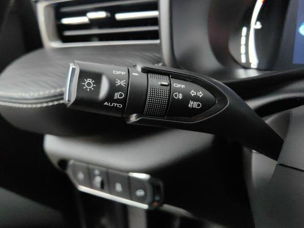 Haval Jolion I с пробегом 2023 года, цена 2 359 000 рублей, 52360 км, внедорожник, Автокод Объявления