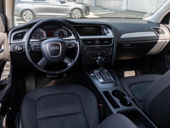 Audi A4 IV (B8) с пробегом 2011 года, цена 965 000 рублей, 126092 км, седан, Автокод Объявления