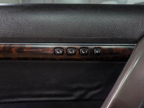 Toyota Land Cruiser 200 Series с пробегом 2011 года, цена 3 499 000 рублей, 274465 км, внедорожник, Автокод Объявления