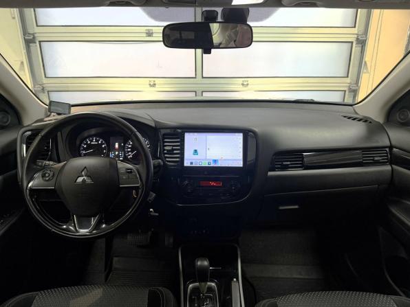 Mitsubishi Outlander III Рестайлинг 3 с пробегом 2019 года, цена 1 898 000 рублей, 124552 км, внедорожник, Автокод Объявления