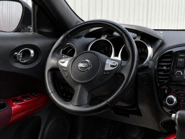 Nissan Juke I с пробегом 2011 года, цена 1 217 000 рублей, 65404 км, внедорожник, Автокод Объявления