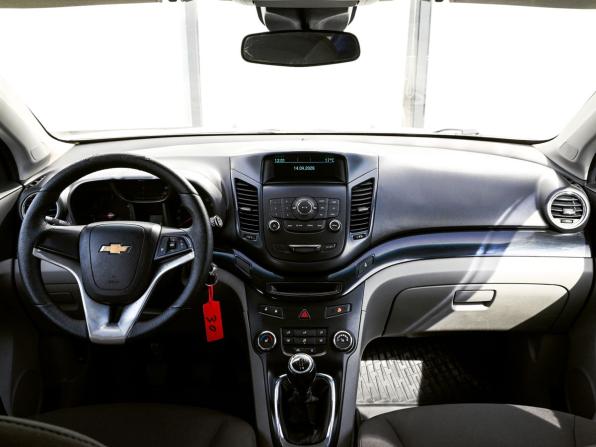 Chevrolet Orlando I с пробегом 2013 года, цена 1 050 000 рублей, 116153 км, компактвэн, Автокод Объявления
