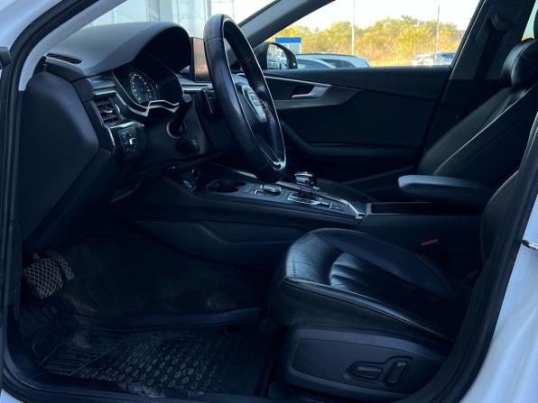 Audi A4 V (B9) с пробегом 2017 года, цена 2 149 000 рублей, 151263 км, седан, Автокод Объявления