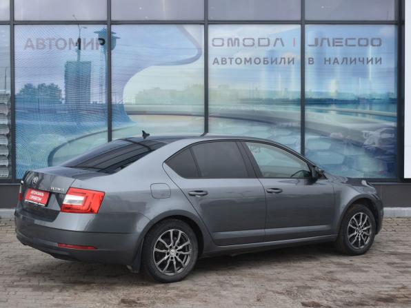 Skoda Octavia III (A7) Рестайлинг с пробегом 2019 года, цена 1 490 000 рублей, 108654 км, лифтбек, Автокод Объявления