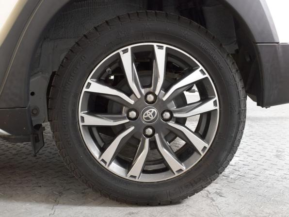 Toyota Yaris XP150 Рестайлинг с пробегом 2021 года, цена 1 709 995 рублей, 40984 км, хэтчбек, Автокод Объявления