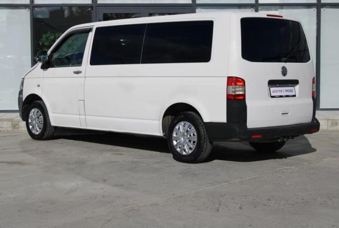 Volkswagen Transporter T5 Рестайлинг с пробегом 2011 года, цена 1 295 000 рублей, 488236 км, фургон, Автокод Объявления