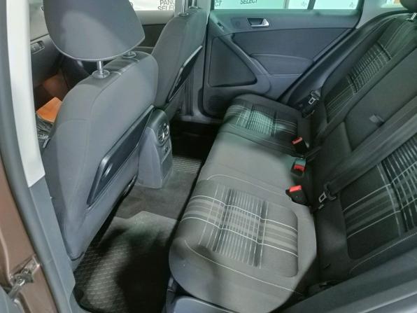 Volkswagen Tiguan I Рестайлинг с пробегом 2015 года, цена 1 388 000 рублей, 177121 км, внедорожник, Автокод Объявления