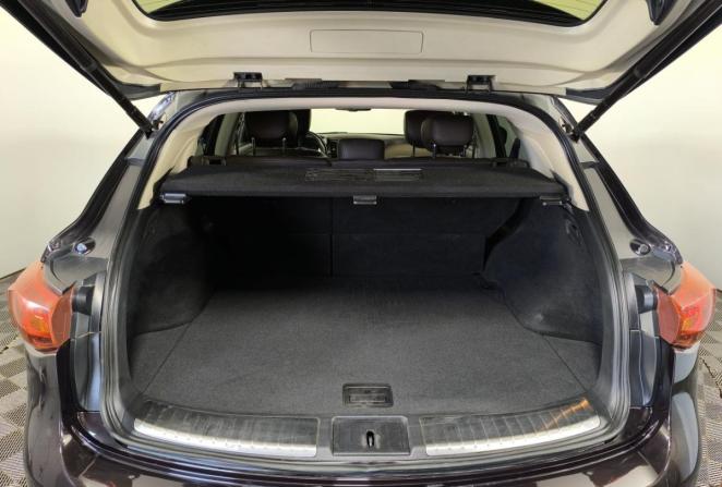 Infiniti QX70 с пробегом 2014 года, цена 2 075 000 рублей, 139296 км, внедорожник, Автокод Объявления