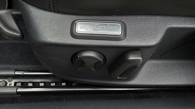 Volkswagen Passat B8 с пробегом 2017 года, цена 2 110 000 рублей, 124764 км, седан, Автокод Объявления